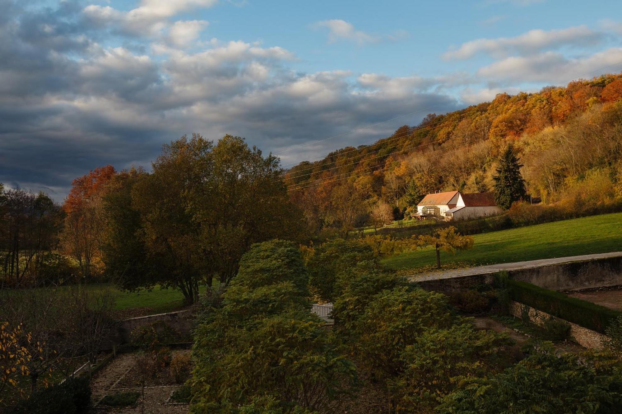 L'Annexe Du Moulin Renaudiots Lägenhet Autun Exteriör bild